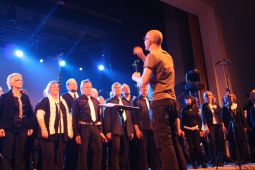 2010-12-04 scala-konzert-finnentrop chor-just-for-fun 033