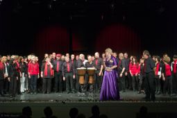 2011-11-13 Konzert-in-Lennestadt-Meggen Moderation-Zilli-Alperscheid Chor-Just-For-Fun 015