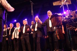 2010-12-04 scala-konzert-finnentrop chor-just-for-fun 024