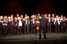 2011-11-13 Konzert-in-Lennestadt-Meggen Moderation-Zilli-Alperscheid Chor-Just-For-Fun 005