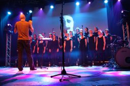 2010-12-04 scala-konzert-finnentrop chor-just-for-fun 037